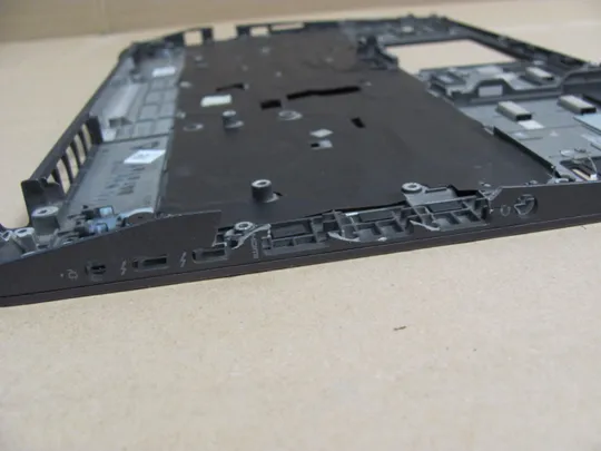 609-5  панель палмрест 850147-001  AM1C300600 для HP EliteBook ZBOOK 15 G3  оригінал в Україні