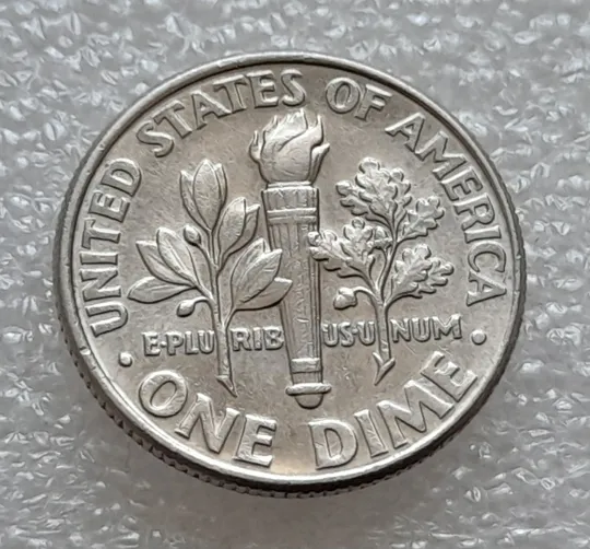 (8097 ря) 1 дайм 2001 D США (10 центів 2001) Продаж