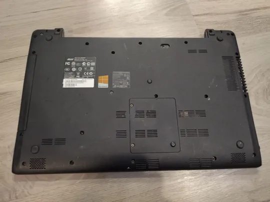 Корпус для ноутбука Acer Aspire V5-551 V5-551G весь в зборі з петлями Інтернет-аукціон