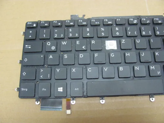 Купити номер0954-10 клавіатура ДОНОР 05P2NX для DELL XPS 15 7590 9550 9560 9570 Inspiron 7568 2-in-1 7558 Precision 5510 5520 5530 5540  оригінал