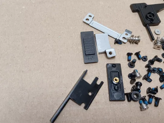 номер1062-9 комплектуюче кріплення гвинти для  Dell Latitude E6530 E6320 оригінал Продаж