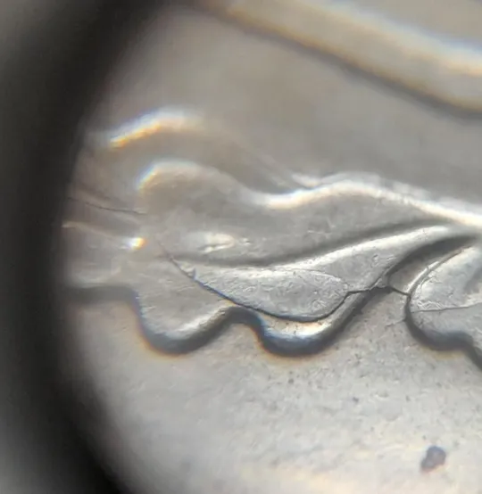 (4401) 50 копійок 2016 брак "підошва" - різновид розколів на "5" та "0" номіналу (50 копеек 2016) Недорого