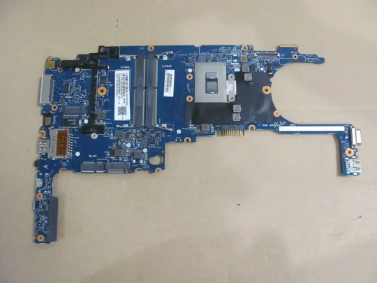 608-23 материнська плата 6050A2892301 831762-601 i5-6200U для HP EliteBook 820 G3  оригінал Ціна