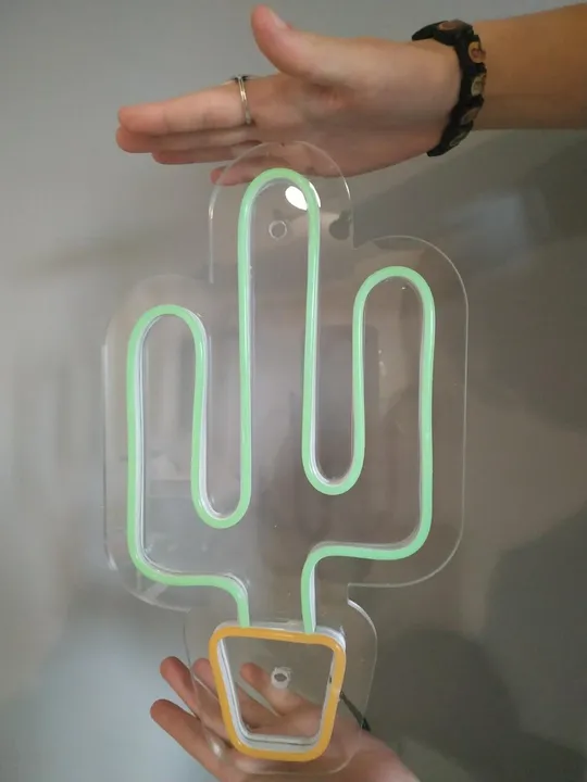 Купити Неоновий світильник Кактус 190х320 acr-n000042