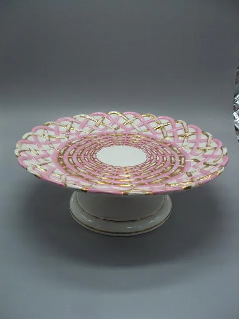 Фруктовница розовая фарфор М.С. Кузнецова Тверь тарелка на подставке размер 9,6 х 26,5 см №13348 Ціна