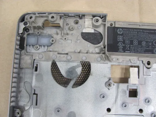 548-3  Кришка панель палмрест та тачпад 6070B0686601 для HP PROBOOK 640 G1 оригінал Недорого