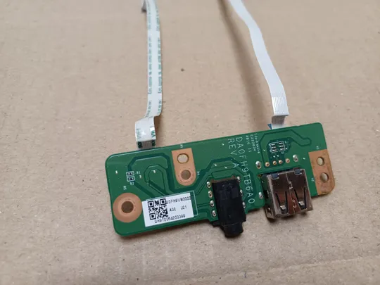 номер1077-13 плата AUDIO USB DA0FH9TB6A0 3LFH9PB0000  для  Fujitsu Lifebook A557 A555 A357  оригінал З аукціону