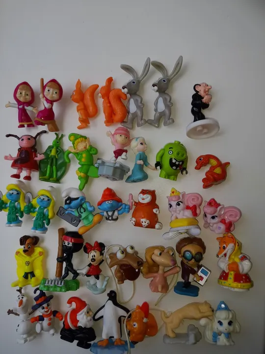 Кіндер фігурки Ціна