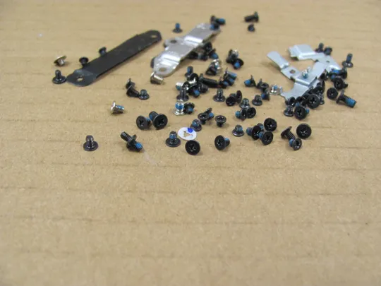 755-6 комплектуюче гвинти  для  Dell Latitude 5530 E5530 5531 Precision 3570 3571 M3570 оригінал Продаж