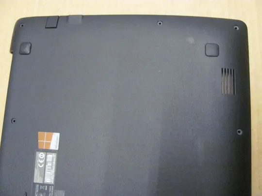 557-6 Кришка дно піддон корпуса 13N0-PLA0521 13NB04X1AP0321 для Asus R515 R515M R515S X553 оригінал Інтернет-аукціон
