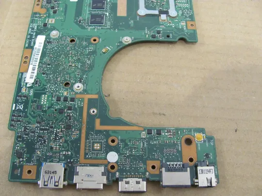 номер0319-15 материнська плата Mainboard Материнка Основна плата Системна плата Плата системи Laptop motherboard мамка  ноутбучна плата  i3-3217U SR0N9 РОБОЧА 60NB00Z0-MB4020 69N0P5M12C04 для ASUS VivoBook S300CA оригінал На торгах