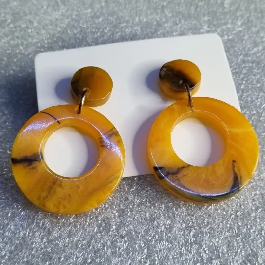 Купити Сережки з глянцевим покриттям