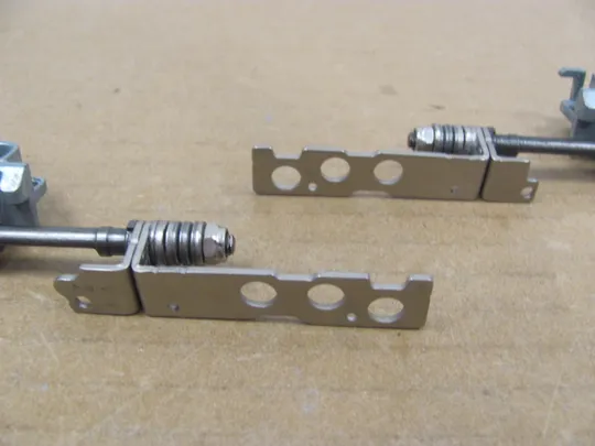 Купити 878-18 кріплення петлі  для HP ZBOOK 17 G5 G6  оригінал