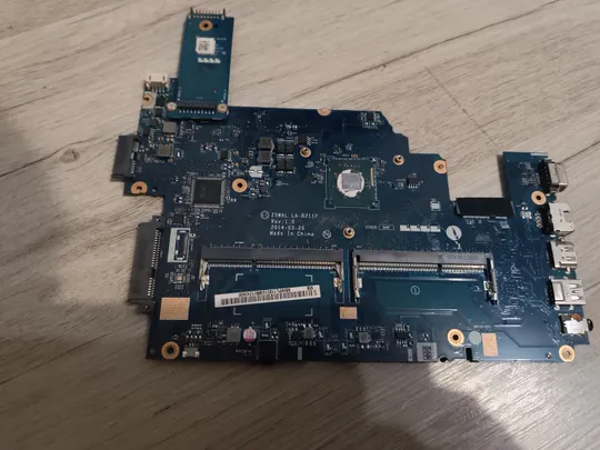 Материнська плата Acer Aspire E5-511, E5-521, E5-551, E5-571 (Z5WAL LAB211P REV:1.0) Ціна