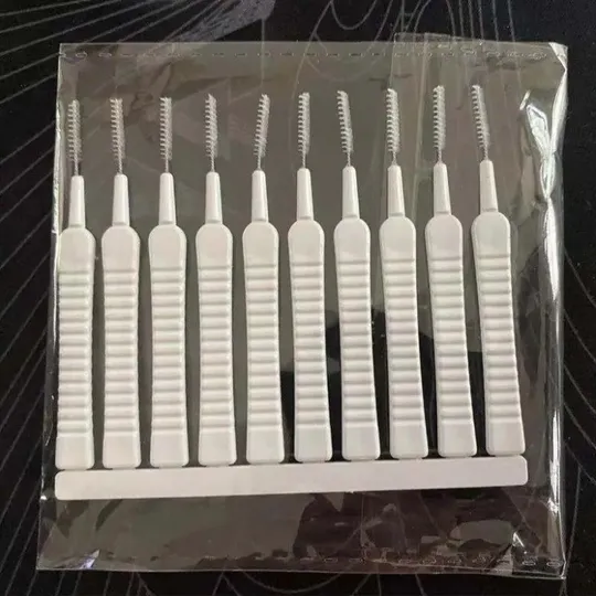 Купити Набір із 10 щіток для чищення душової насадки