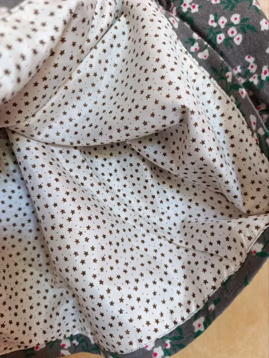 Нарядна сукня для дівчинки на осінь, тепла, приглушеного зеленого кольору, 2-3 роки З аукціону