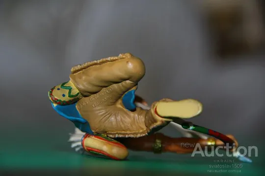 индеец лучник Сиу SCHLEICH ФРГ 90-100мм Де купити