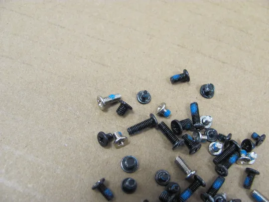 Купити 751-10 комплектуюче гвинти  для DELL Latitude 3540 E3540 3000  Inspiron 15 5537, 5535, 5573, 5521 оригінал