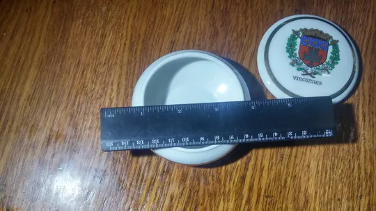 Шкатулка скринька бонбоньєрка кругла порцеляна старовинна Франція Вживане Торговий майданчик