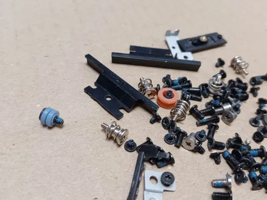 Купити номер1062-8 комплектуюче кріплення гвинти для  Dell Latitude E6530 E6320 оригінал