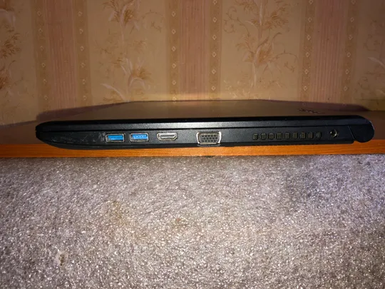 Ноутбук Toshiba Satellite Pro R50-B i3-4005U/8GB/SSD 240GB/InteHD З аукціону