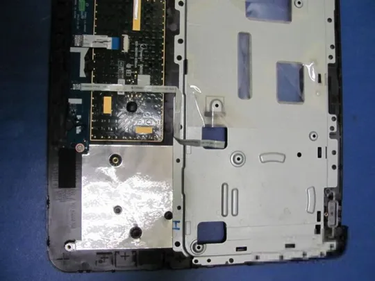 №118-23 Кришка панель палмрест та тачпад 749640-001 AP14D000310 для Hp COMPAQ 15 15-H023SG оригінал З аукціону