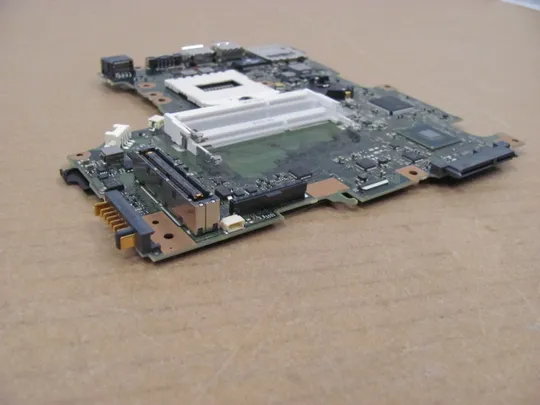 857-13 материнська плата  CP668205-01 CP620570  для FUJITSU LIFEBOOK  E746, E736 оригінал Де купити