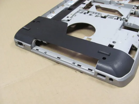 720-13 Кришка дно піддон корпуса 053FCF  для Dell Latitude E5530 оригінал Характеристики