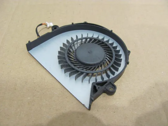 Купити номер0249-22 Вентилятор (кулер, FAN) для Acer Aspire E5 E5-532 E5-573 E5-573G E5-522 E5-522G E5-532 E5-532G оригінал