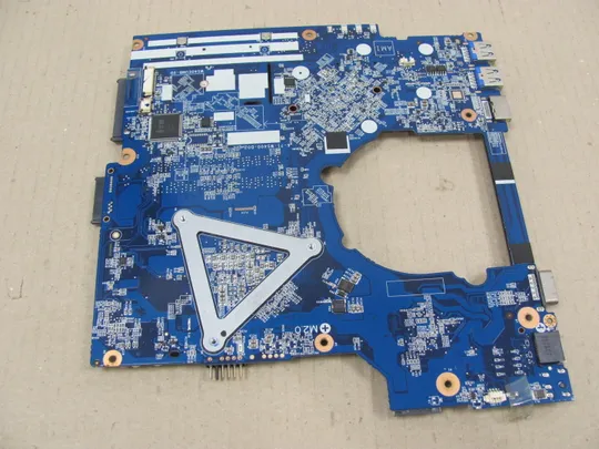 Купити номер0119-16 материнська плата,Mainboard,Материнка,Основна плата,Системна плата,Плата системи  РОБОЧА 6-71-W5400-D02 для  CLEVO W550SU W550EU W550  оригінал