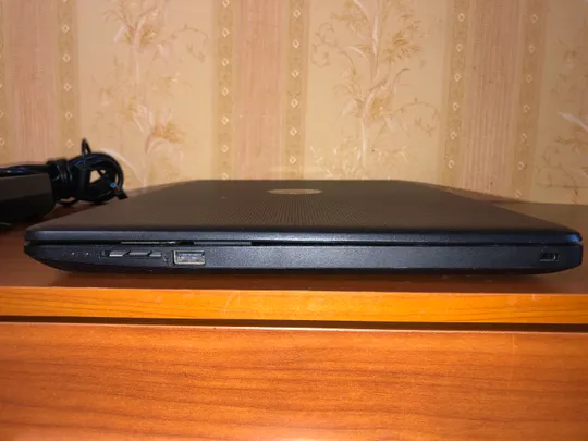 Ноутбук HP 15-db A4-9125 / 4GB DDR 4/ 500 Gb/ R3 Graphics/ 3,5 год. Продаж