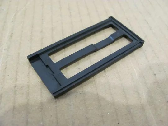 Купити номер0326-37 заглушка для SAMSUNG NP600 NP600B5B4 NP400B оригінал