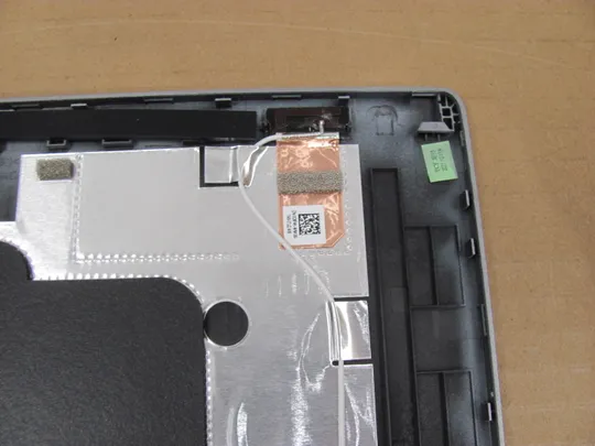 864-1 кришка матриці 094D8X  для DELL latitude 5520 Precision 3560 оригінал Характеристики