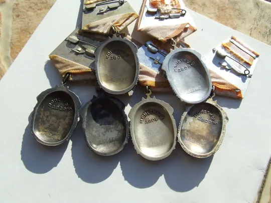 Орден ЗП- 6 шт. разновидность по годам №438335. 546814. 650633. 984142. 1219670. и 1536726 Недорого