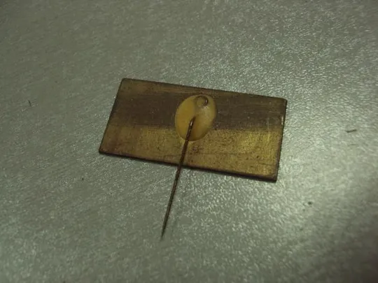 Купити знак 30 лет барнаульский завод геофизической аппаратуры №14630