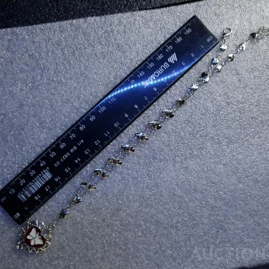 Підвіска з кулоном у формі серця. Характеристики