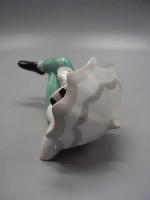 Фигура фарфор статуэтка Киев клоун Попов лежит с зонтиком клоун с зонтом размер 7,5 х 15 см №14198 Продаж