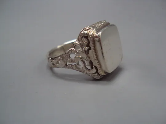 Мужское кольцо ажурный перстень печатка серебро 925 проба Украина вес 12,07 г размер 24 №15947 Недорого