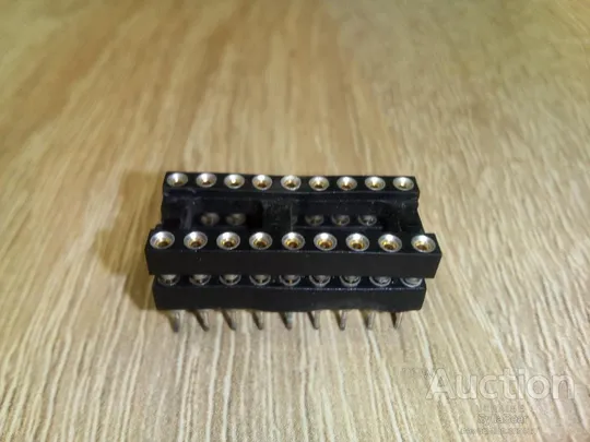 Прецизионные панельки для микросхем DIP 18-S-M (цанговая) лот 1шт. Ціна