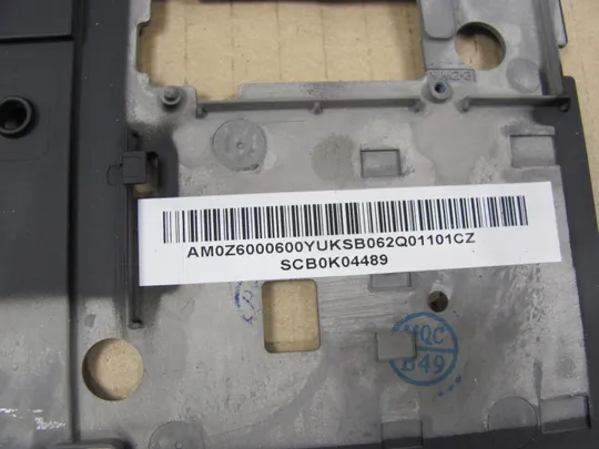 номер0891-1 середня частина корпусу  AM0Z6000600 для Lenovo Thinkpad P50 P51 оригінал З аукціону
