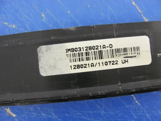 №241-4 рамка матриці GM903128021A для TOSHIBA TECRA R840 R845 оригінал Продаж