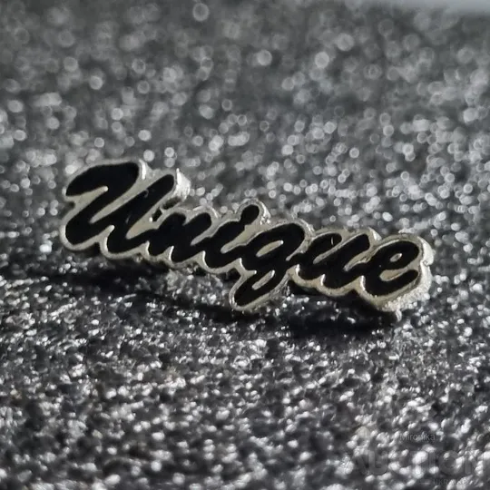 Брошь Напис "Unique" Ціна