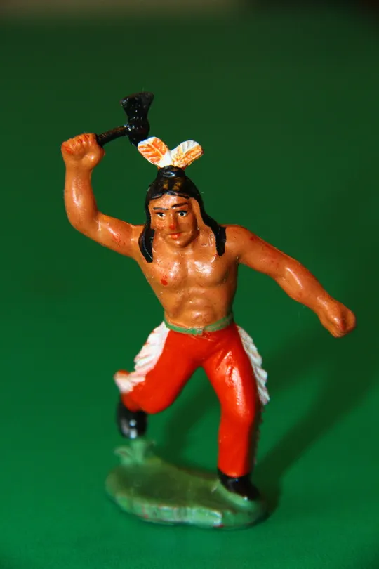 ІНДІАНЕЦЬ ГДР НДР 047 КРИВАВА РУКА Блехтшмідт ЧЕРВОНА резина ЛЮКС Ціна