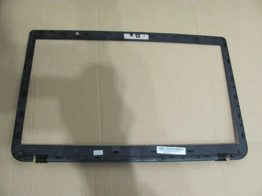 Купити номер0314-2 рамка матриці matrix frame Окантовка дисплея Рамка екрана Корпус рамка матриці  EABD5004010 для Toshiba Satellite PRO C70 C70D оригінал