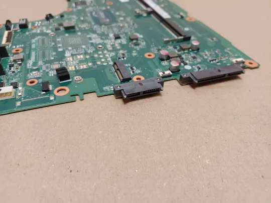 номер1078-5 материнська плата РОБОЧА DA0FH9MB6C0 SR27G i3-5005U для  Fujitsu Lifebook A555 Mainboard Материнка Основна плата Системна плата Плата системи Laptop motherboard мамка ноутбучна плата оригінал Інтернет-аукціон