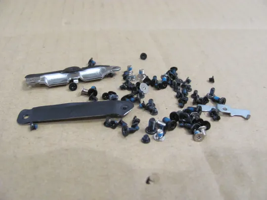 728-13 комплектуюче гвинти  для  DELL latitude 5520 Precision 3560 оригінал Продаж