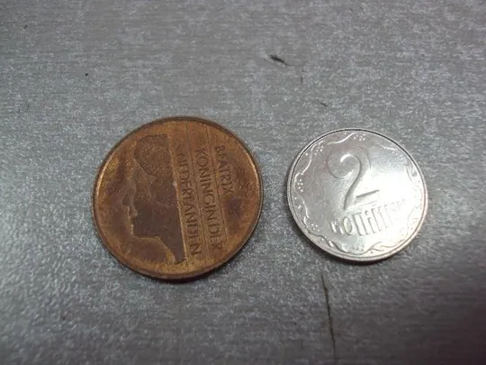 монета нидерланды 5 центов 1990 №8564 Ціна