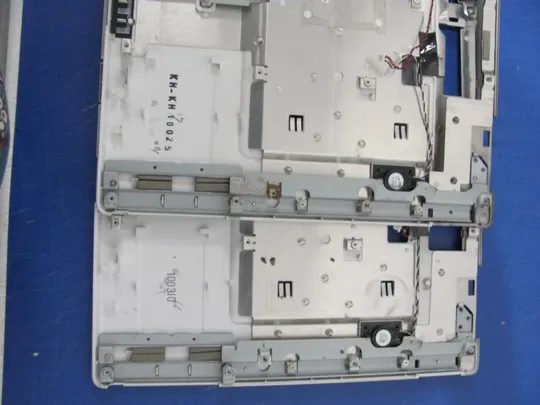 №131-1 Кришка панель палмрест тачпад для FUJITSU LIFEBOOK E780 оригінал Де купити