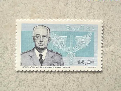 фото, Поштова марка Бразилія " Офіцер Армія " 1982 рік **