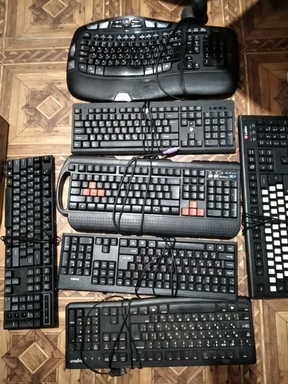 фото, МЕГА ЛОТ клавіатур